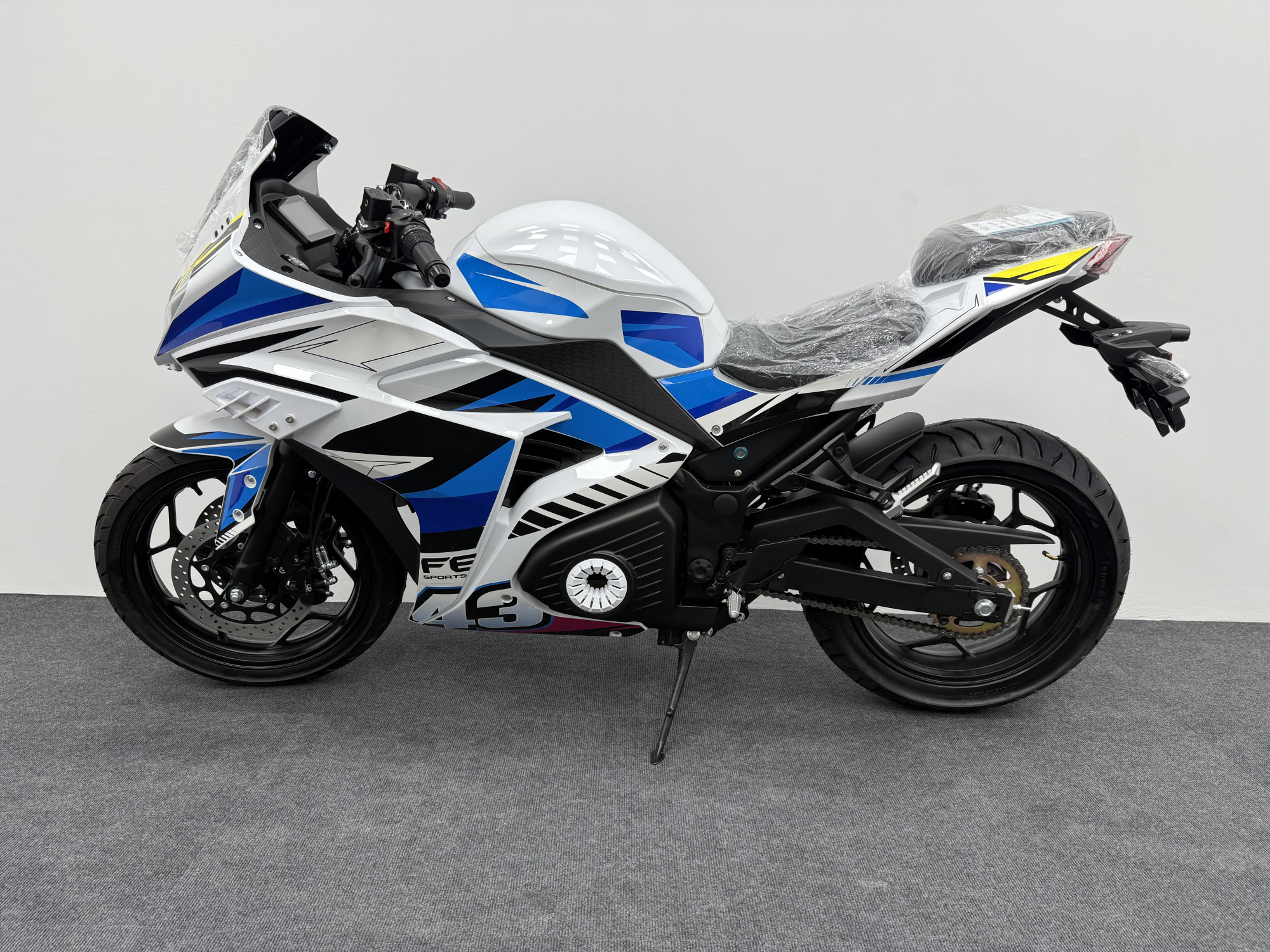 Электромотоцикл Е QJ-RS 5