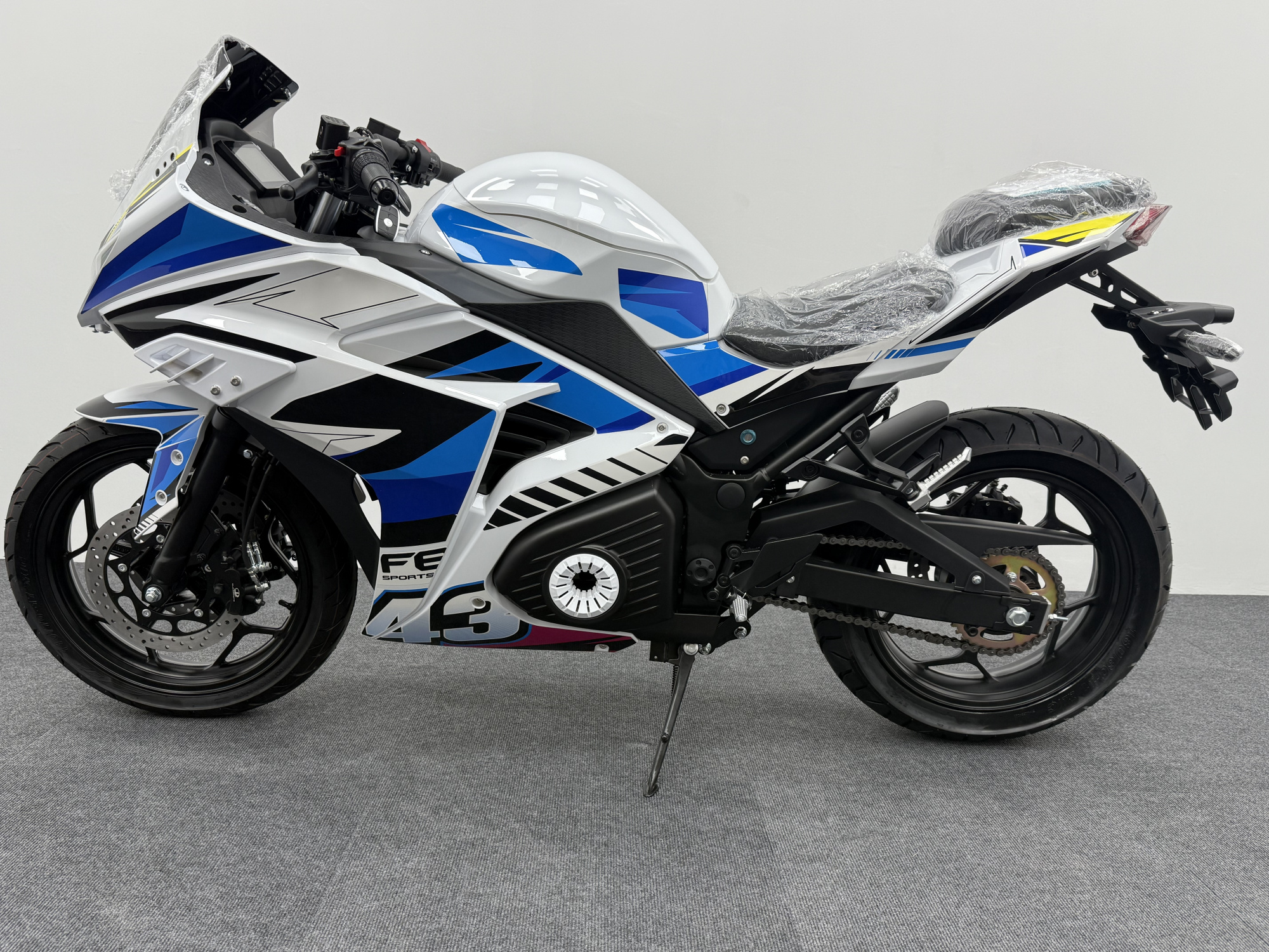 Электромотоцикл Е QJ-RS 5
